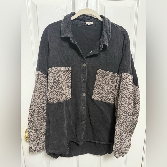 POL Jackets & Blazers - POL Denim Jacket | Size Medium